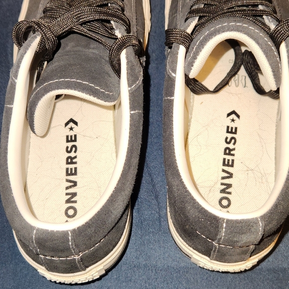 Converse - Picture 3 of 8